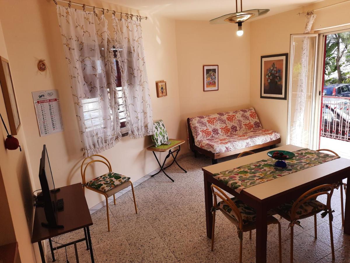 Casa Susanna Fondachello  Eksteriør billede
